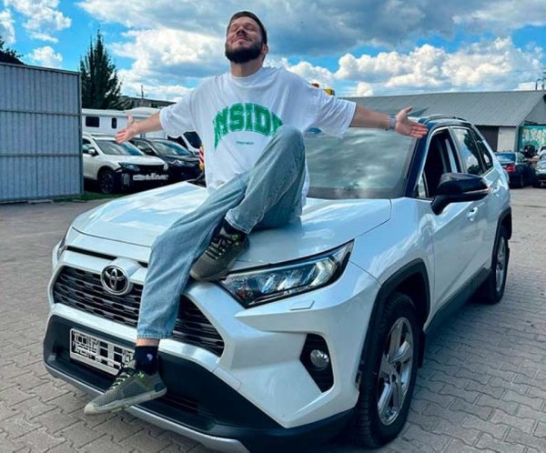 «Чудо произошло»: под Варшавой нашли угнанную Toyota с белорусскими номерами. Вот как она теперь выглядит «Чудо произошло»: под Варшавой нашли угнанную Toyota с белорусскими номерами. Вот как она теперь выглядит