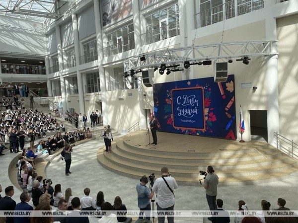 Самая большая в России школа построена с участием Беларуси