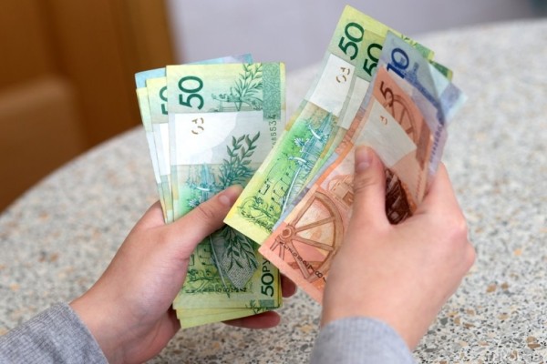 Какие подарки не будут облагаться налогом в 2024 г.?