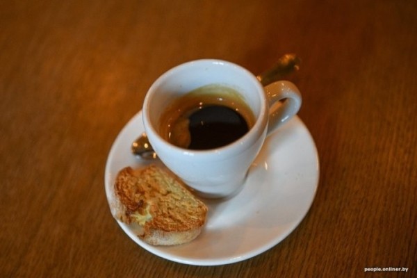 Сколько чашек кофе можно пить в день и хорош ли он для того, чтобы взбодриться? Эти и другие вопросы разбираем с экспертом