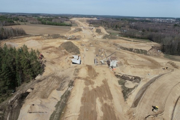 Польша продолжает строить скоростную дорогу до границы с РБ